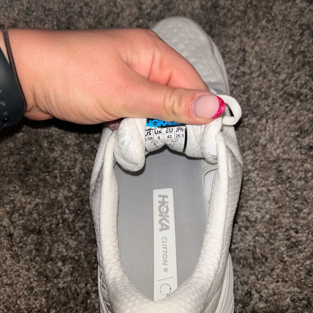 Hoka Clifton 9
